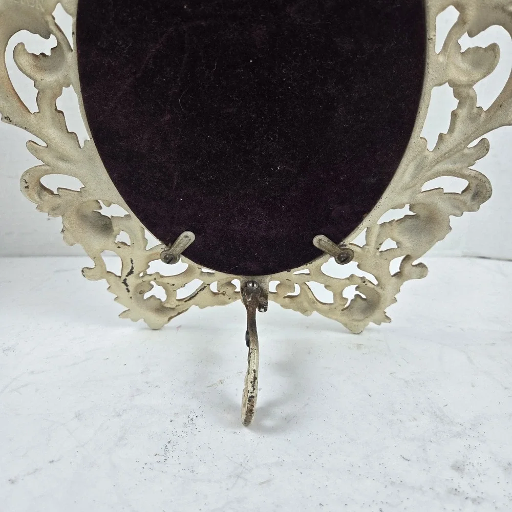 Antique 1920s Ornate Cast Metal Oval Photo Frame 5x7 Scroll Art Deco Victorian